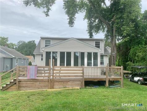 94 Nehantic Trail Old Saybrook CT 06475