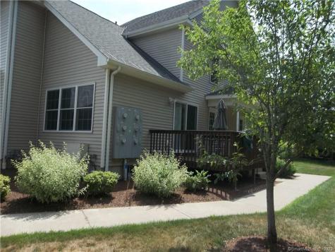 9 Reggie Way East Windsor CT 06016