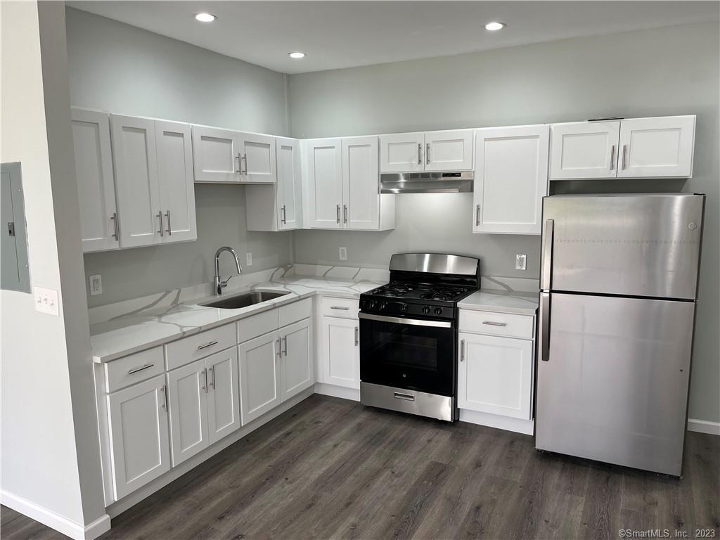 893 Main Street Manchester CT 06040
