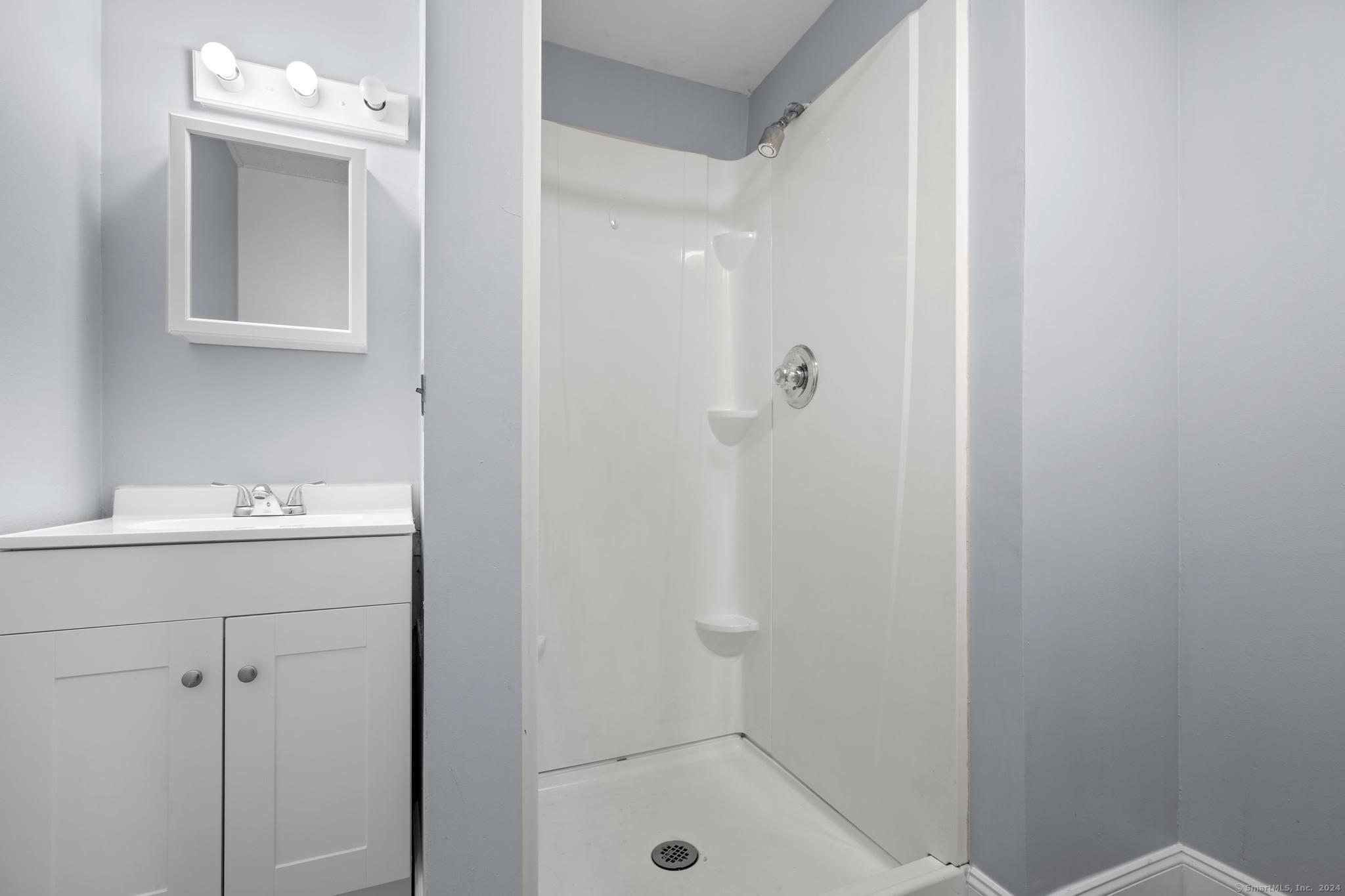 61 Revere Street New Haven CT 06513