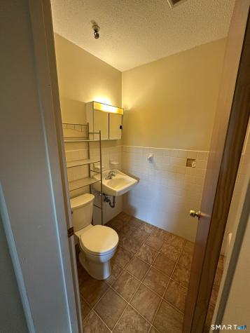 1660 East Main Street Waterbury CT 06705