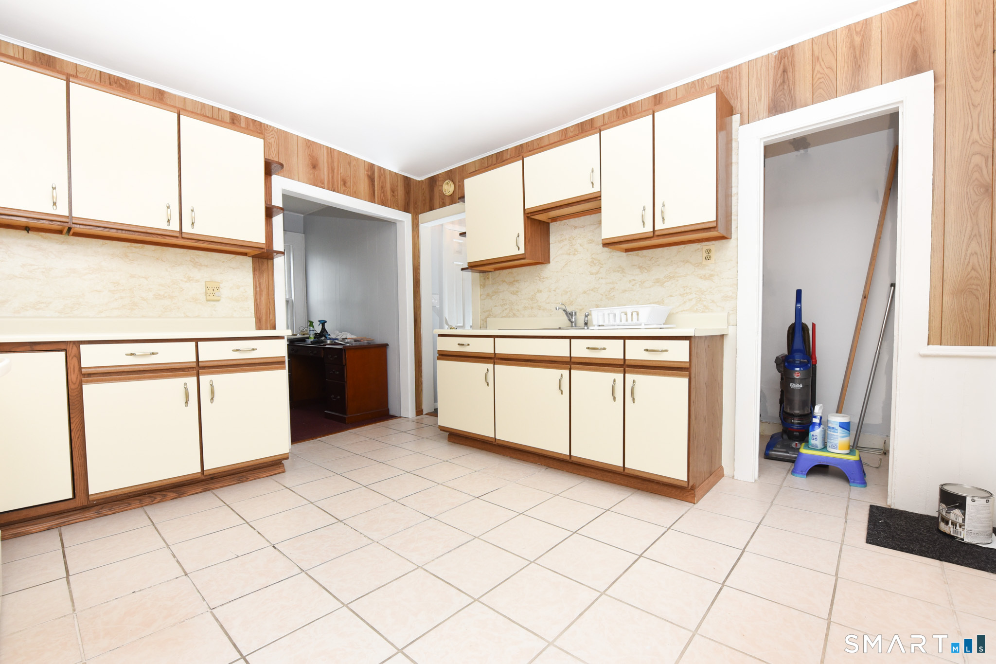 114 Jones Avenue Bridgeport CT 06604