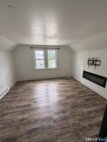 10 Rowe Street New Haven CT 06513
