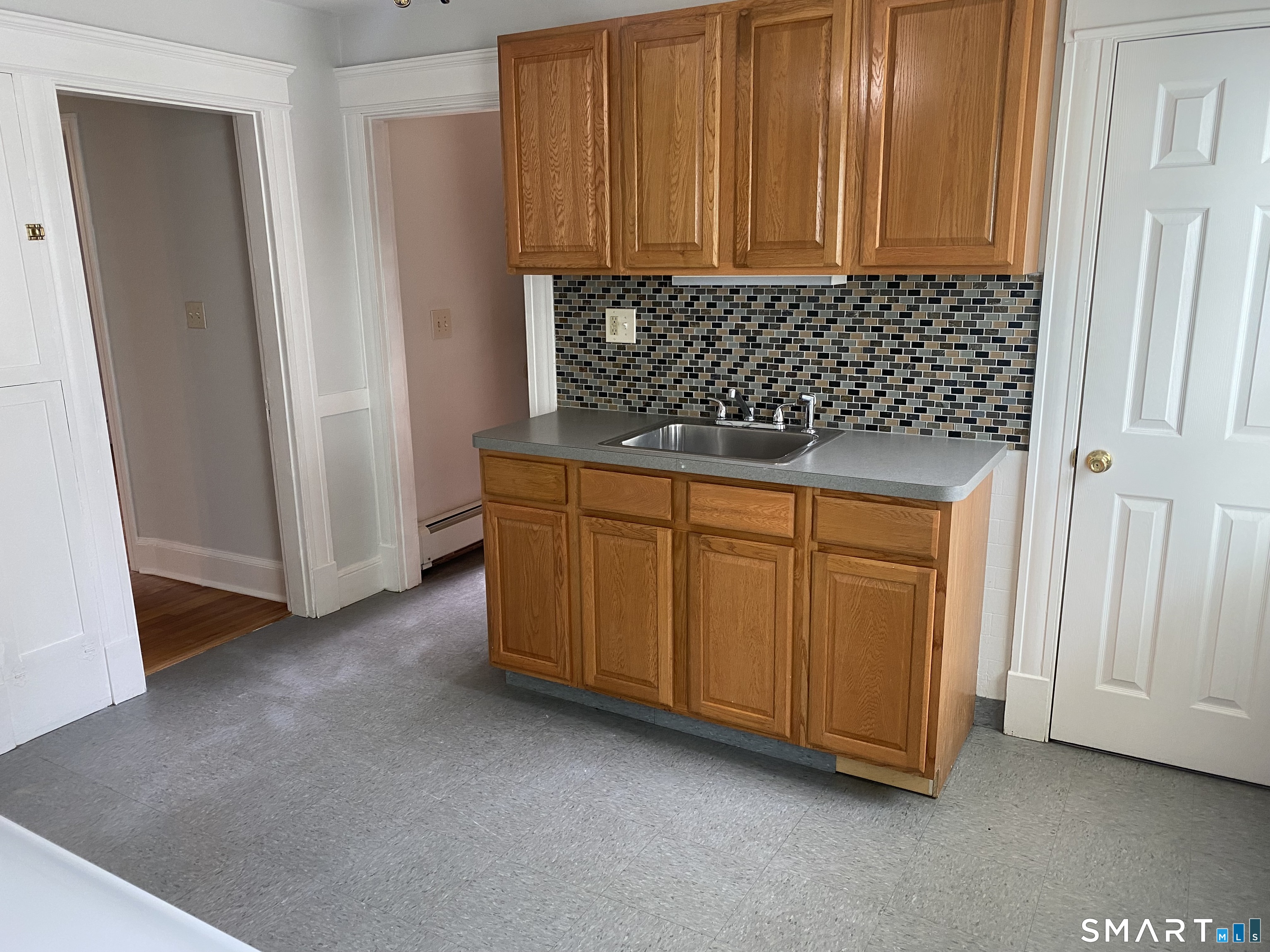 304 Buckingham Street Watertown CT 06779