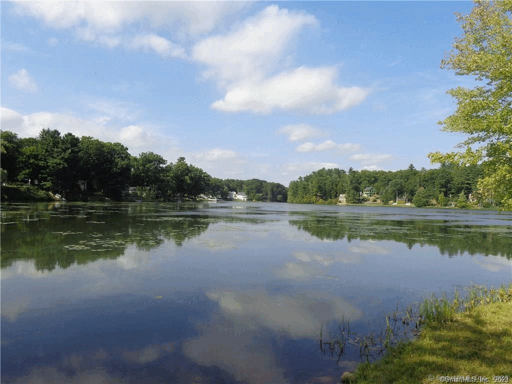 9 Silver Drive Burlington CT 06013