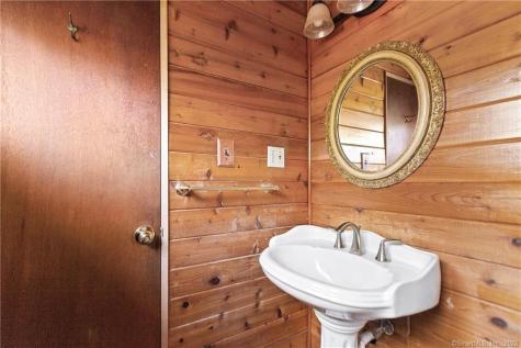 2 Walker Court Greenwich CT 06831