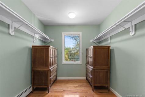 2 Walker Court Greenwich CT 06831