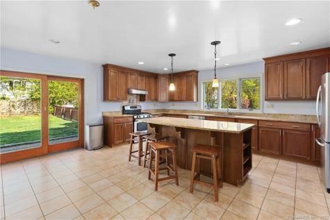 2 Walker Court Greenwich CT 06831