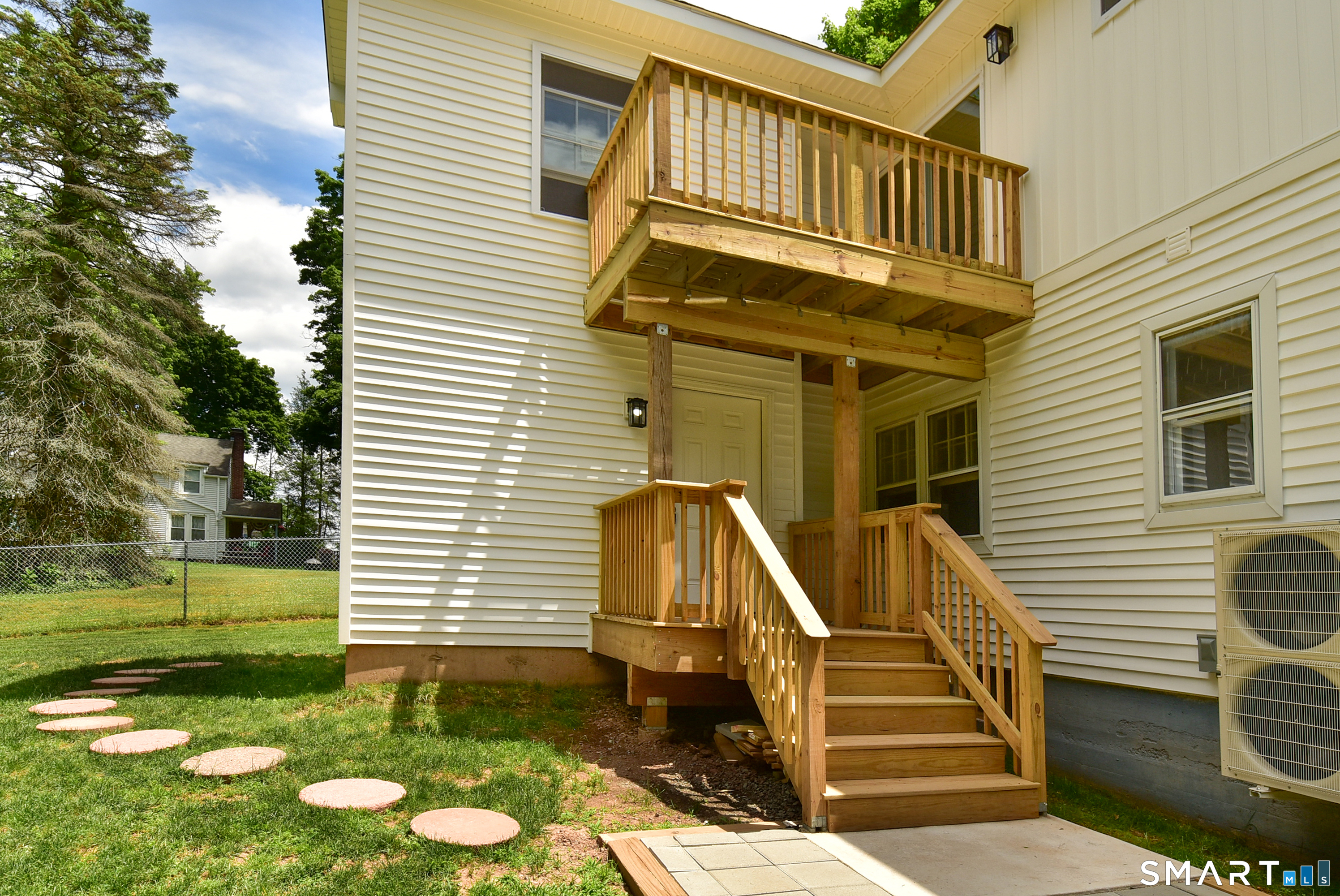 265 B Lincoln Street Berlin CT 06037