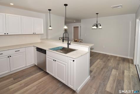 265 B Lincoln Street Berlin CT 06037