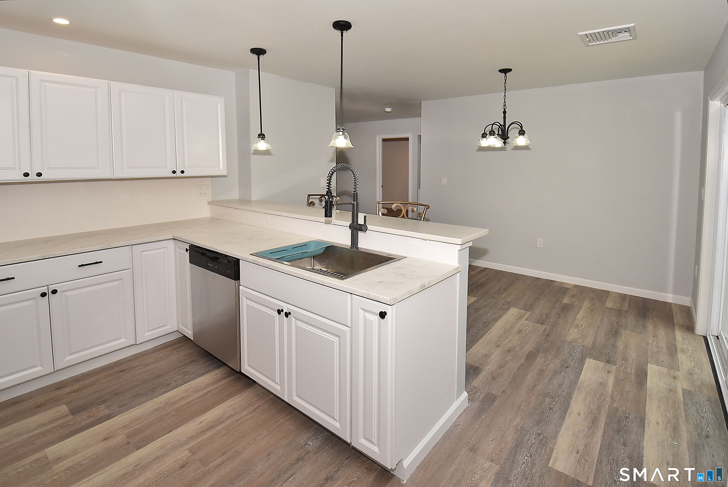 265 B Lincoln Street Berlin CT 06037
