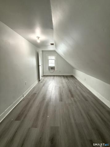 21 Edgar Street New Haven CT 06519