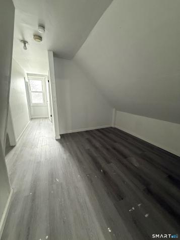 21 Edgar Street New Haven CT 06519