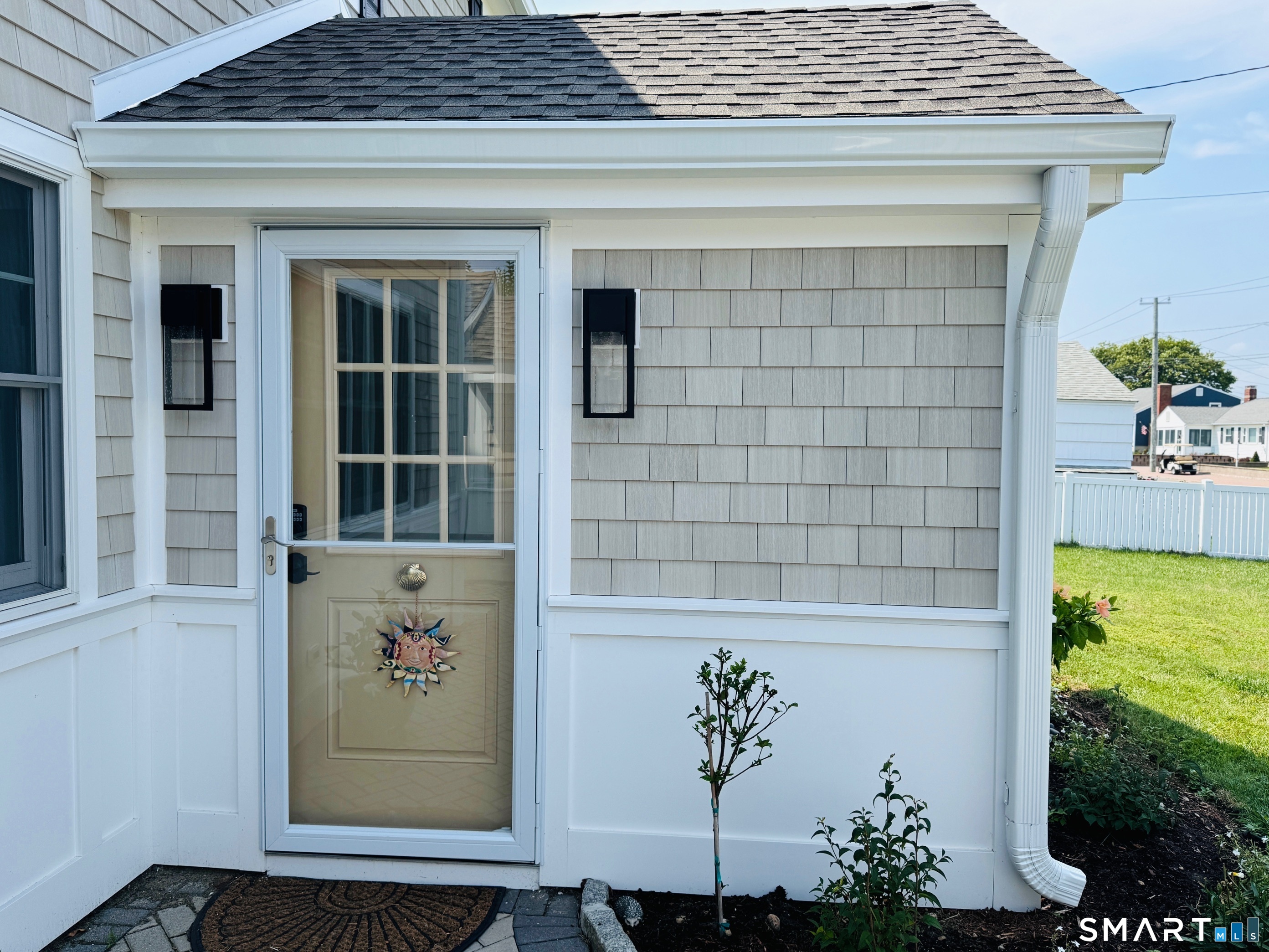 18 Belaire Manor Old Saybrook CT 06475