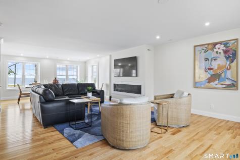18 Belaire Manor Old Saybrook CT 06475