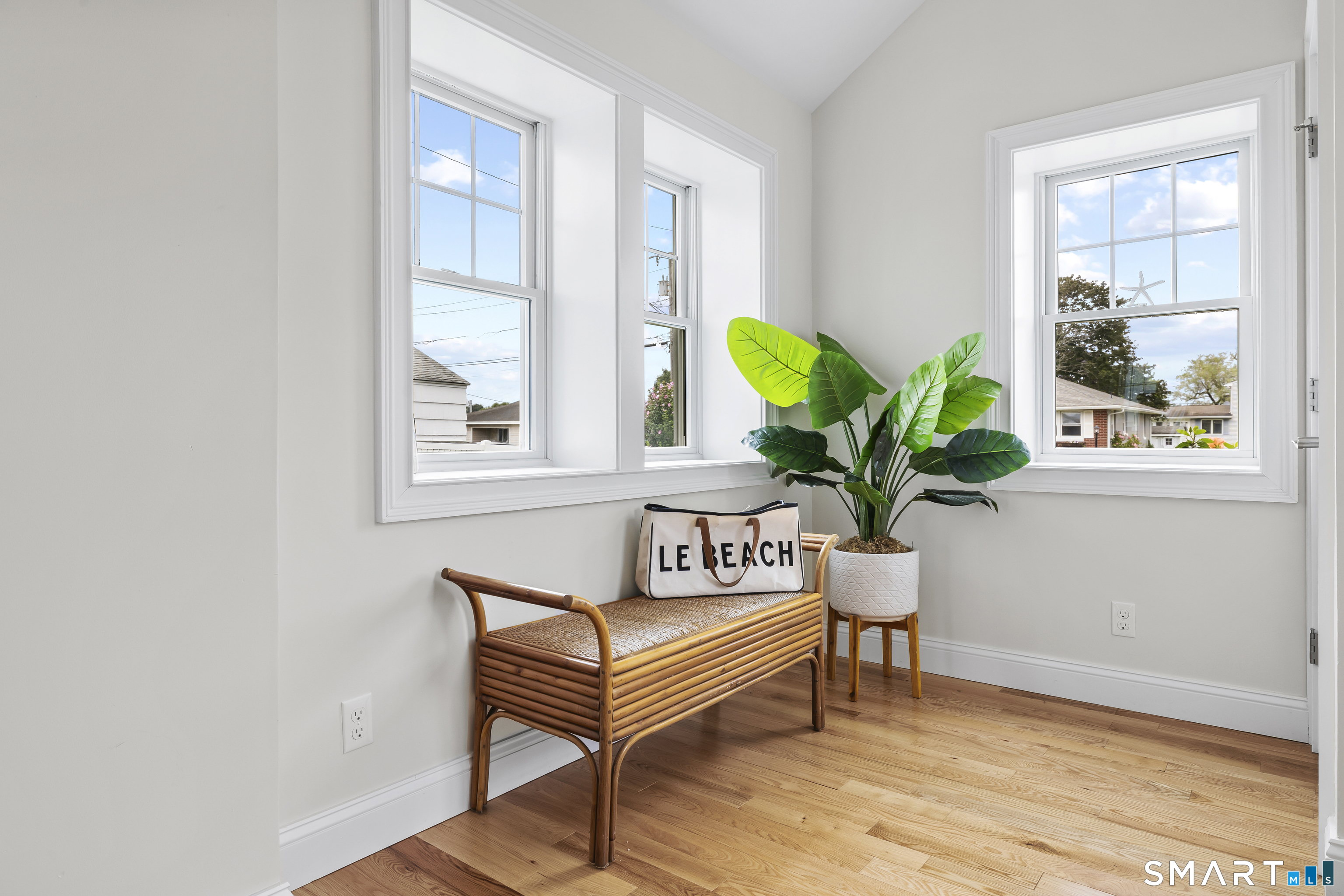 18 Belaire Manor Old Saybrook CT 06475