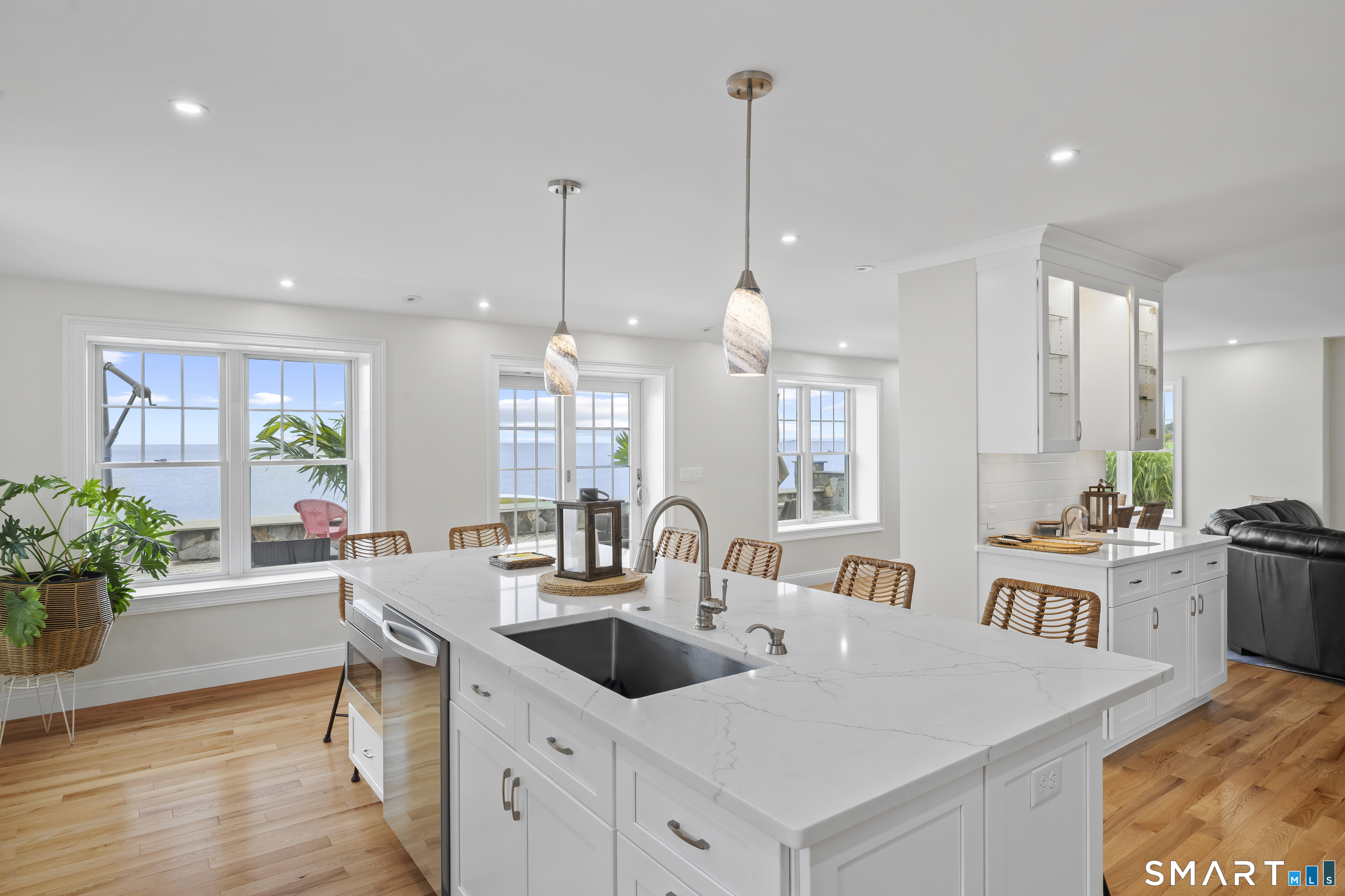 18 Belaire Manor Old Saybrook CT 06475