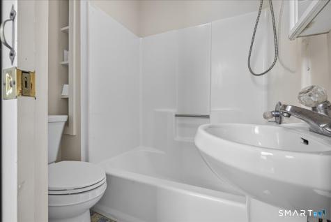 121 Wooster Street New Haven CT 06511