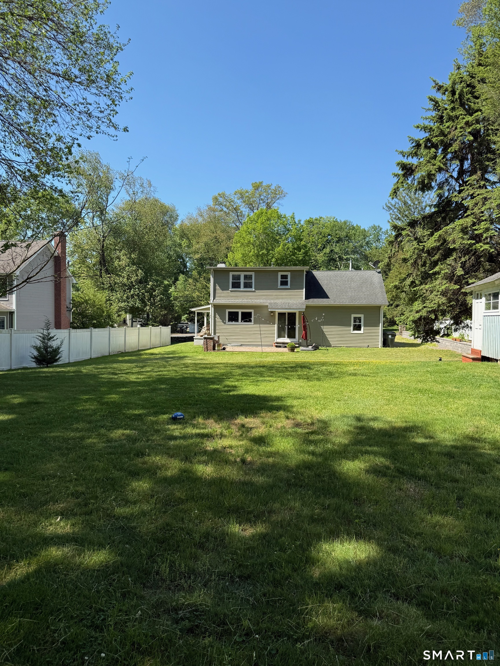 2182 N Benson Road Fairfield CT 06824