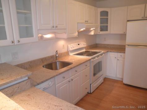 73 Park Avenue Danbury CT 06810