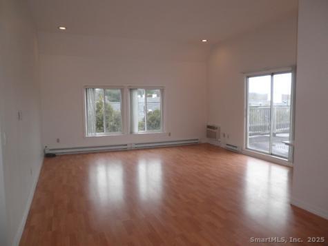 73 Park Avenue Danbury CT 06810