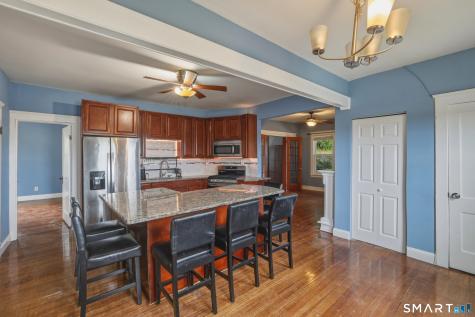 44-46 Perry Hill Road Shelton CT 06484