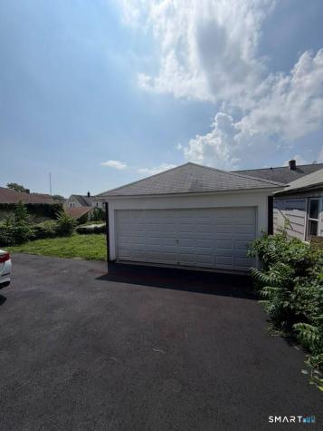 223 Wayne Street Bridgeport CT 06606