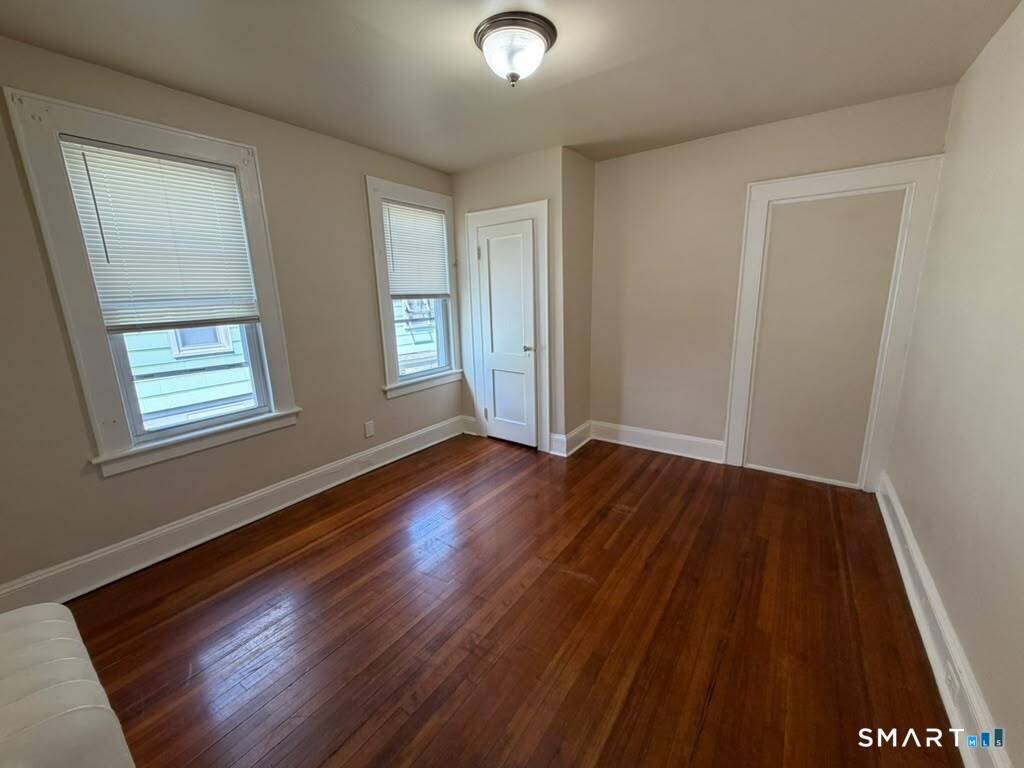 223 Wayne Street Bridgeport CT 06606