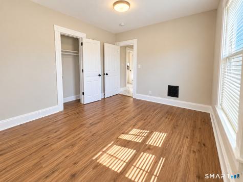 725 Beechwood Avenue Bridgeport CT 06605