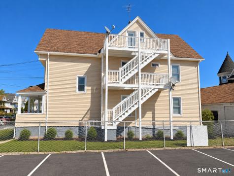 725 Beechwood Avenue Bridgeport CT 06605
