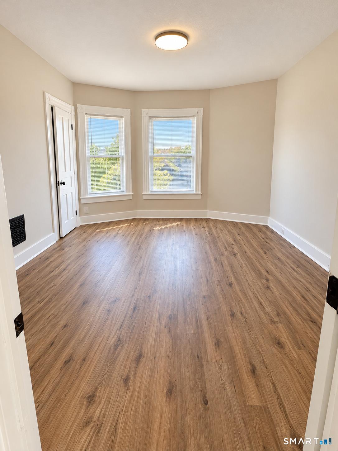 725 Beechwood Avenue Bridgeport CT 06605