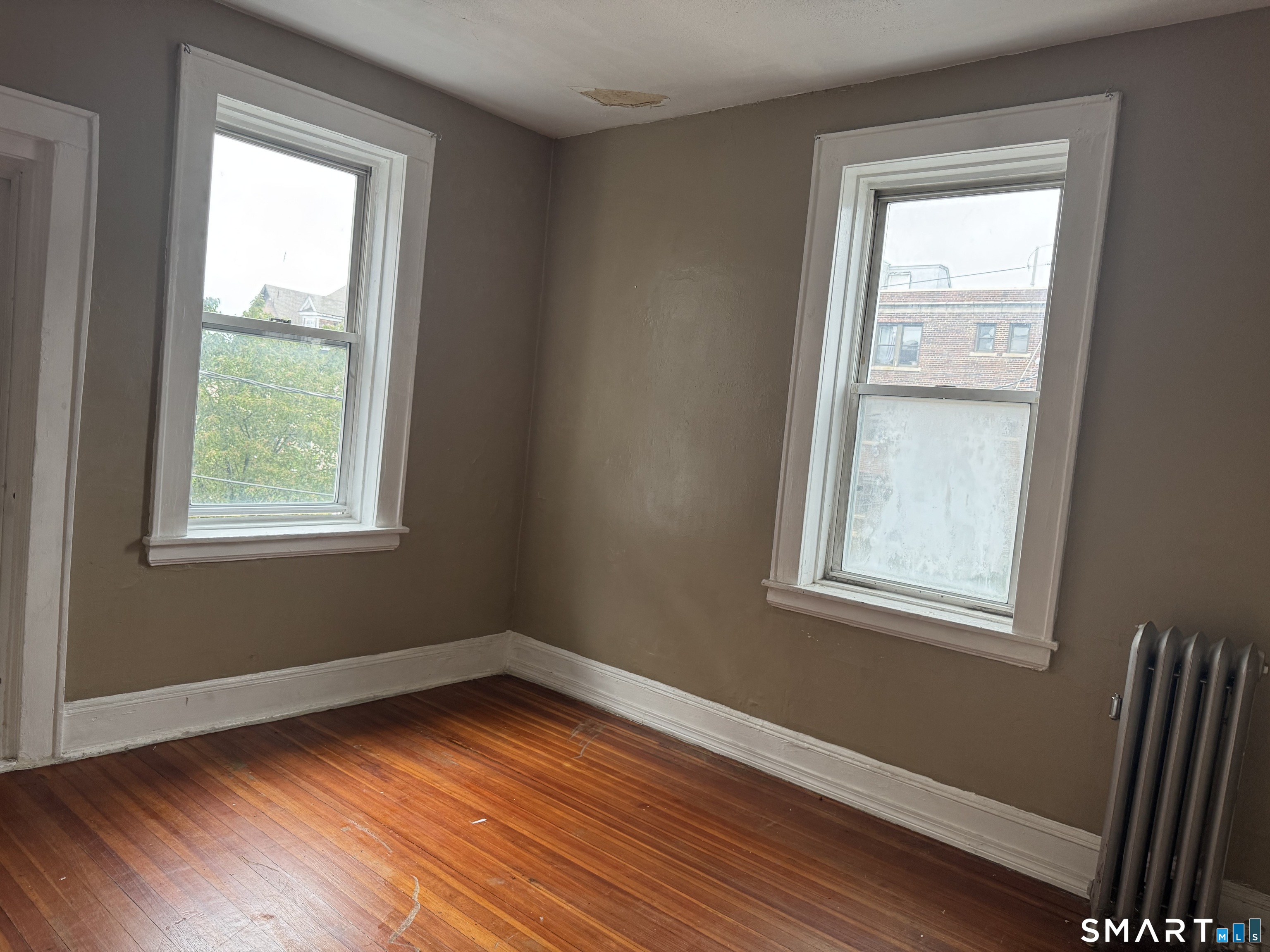 40 Sanford Place Bridgeport CT 06604