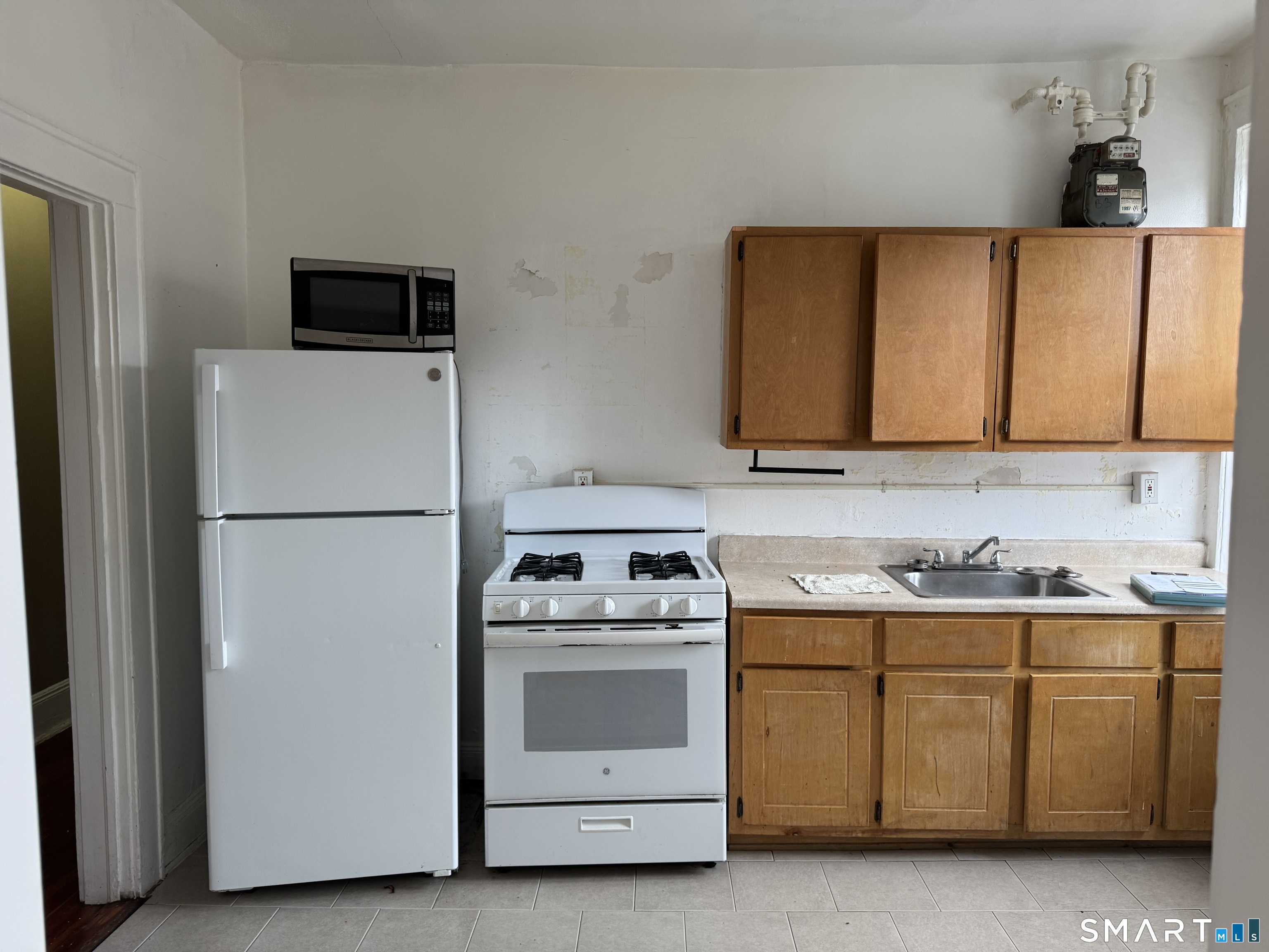 40 Sanford Place Bridgeport CT 06604