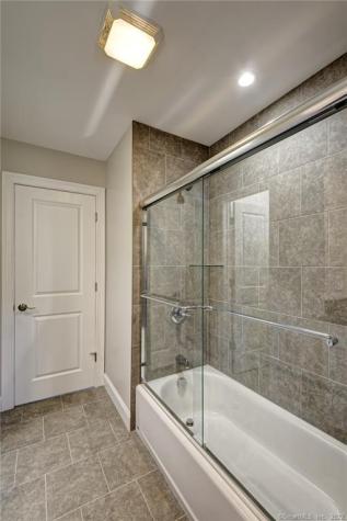 1294 West Street Southington CT 06489
