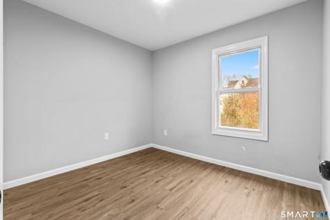173 Shaw Street New London CT 06320
