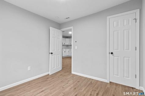 173 Shaw Street New London CT 06320