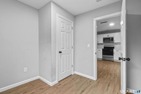 173 Shaw Street New London CT 06320