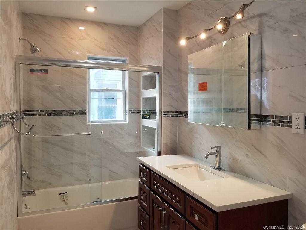 192 Alder Street Waterbury CT 06708