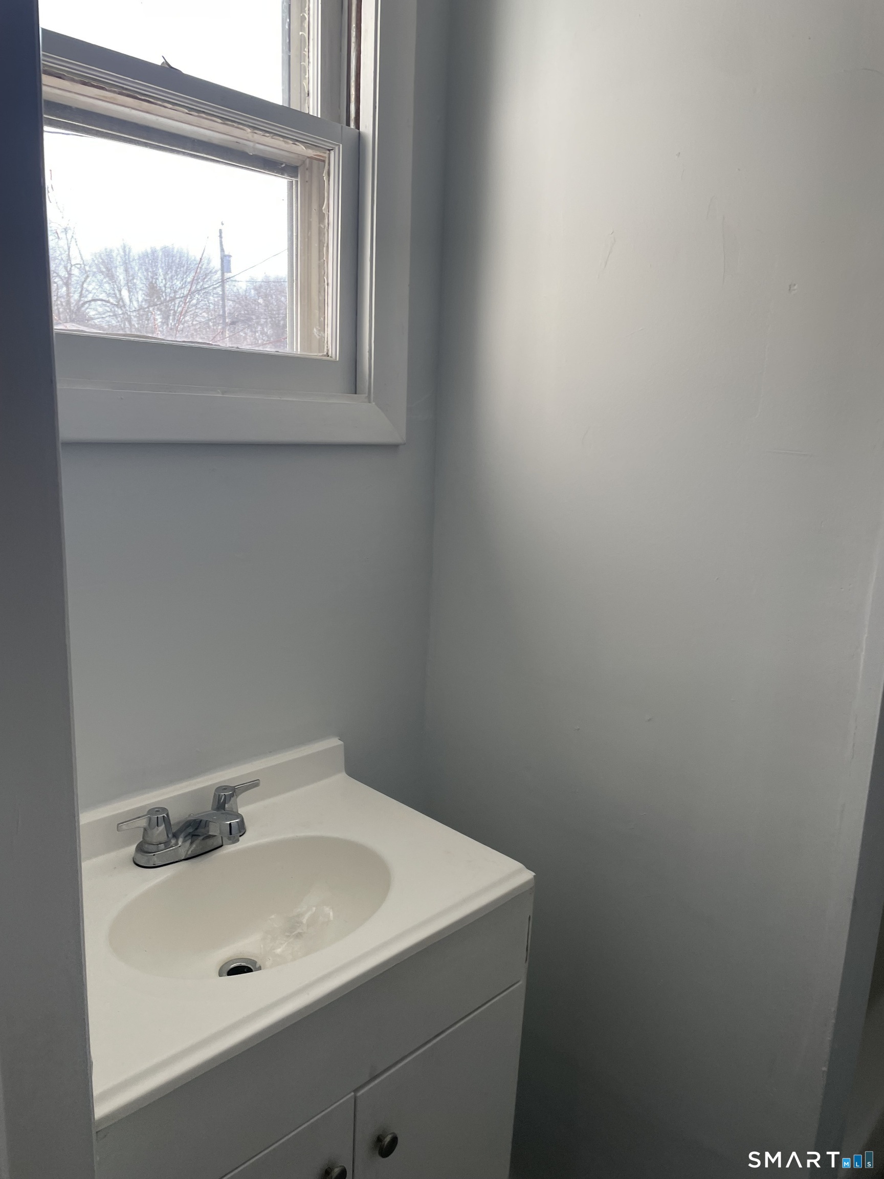 70 Highlawn Street Waterbury CT 06705