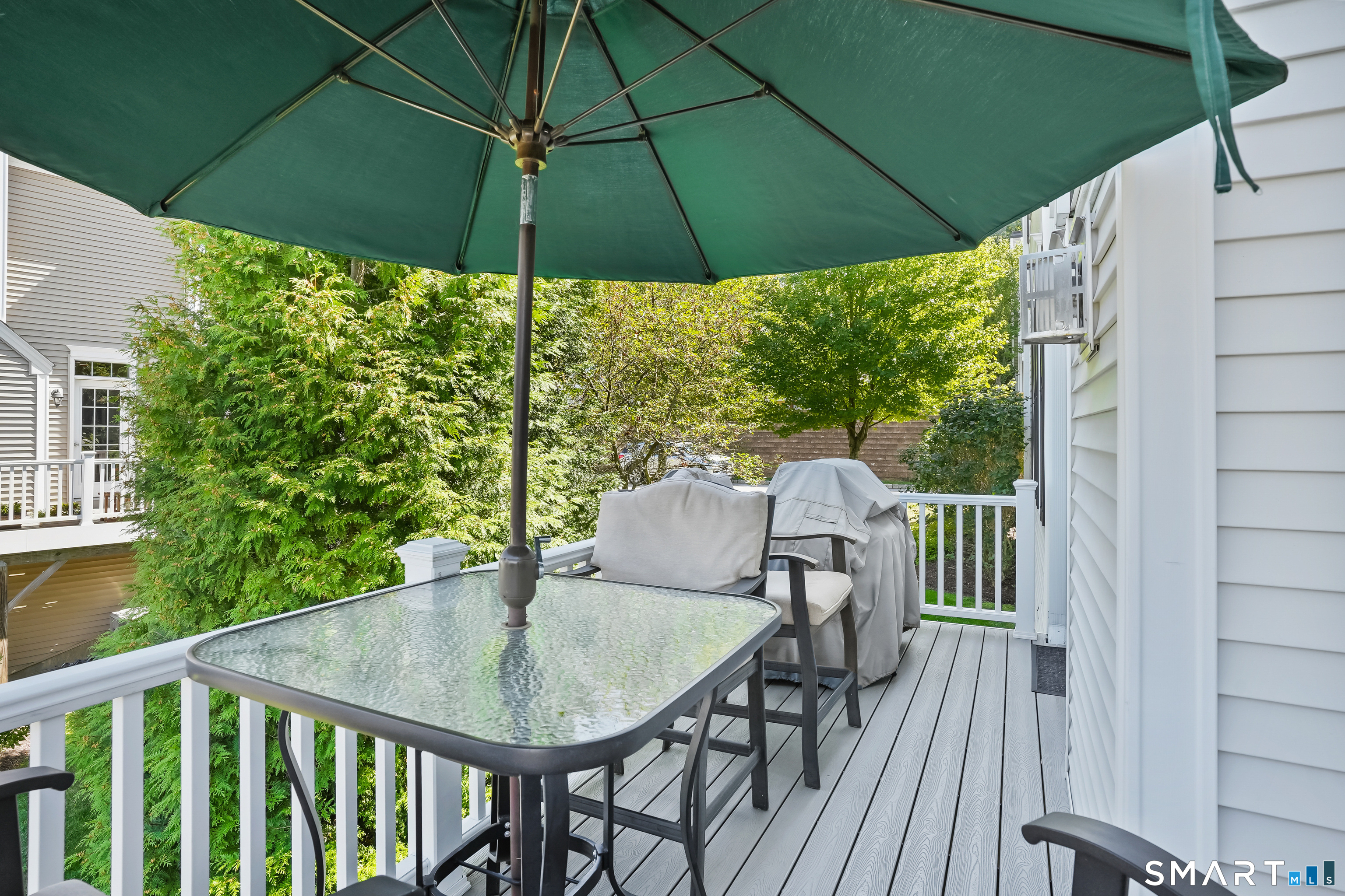 25 Warrington Round Danbury CT 06810
