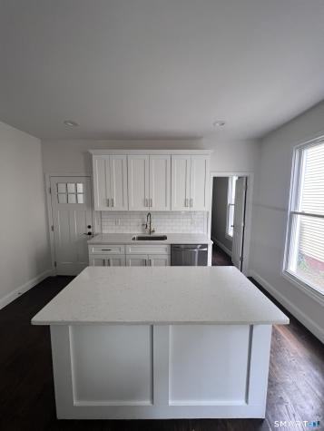 52 Admiral Street New Haven CT 06511