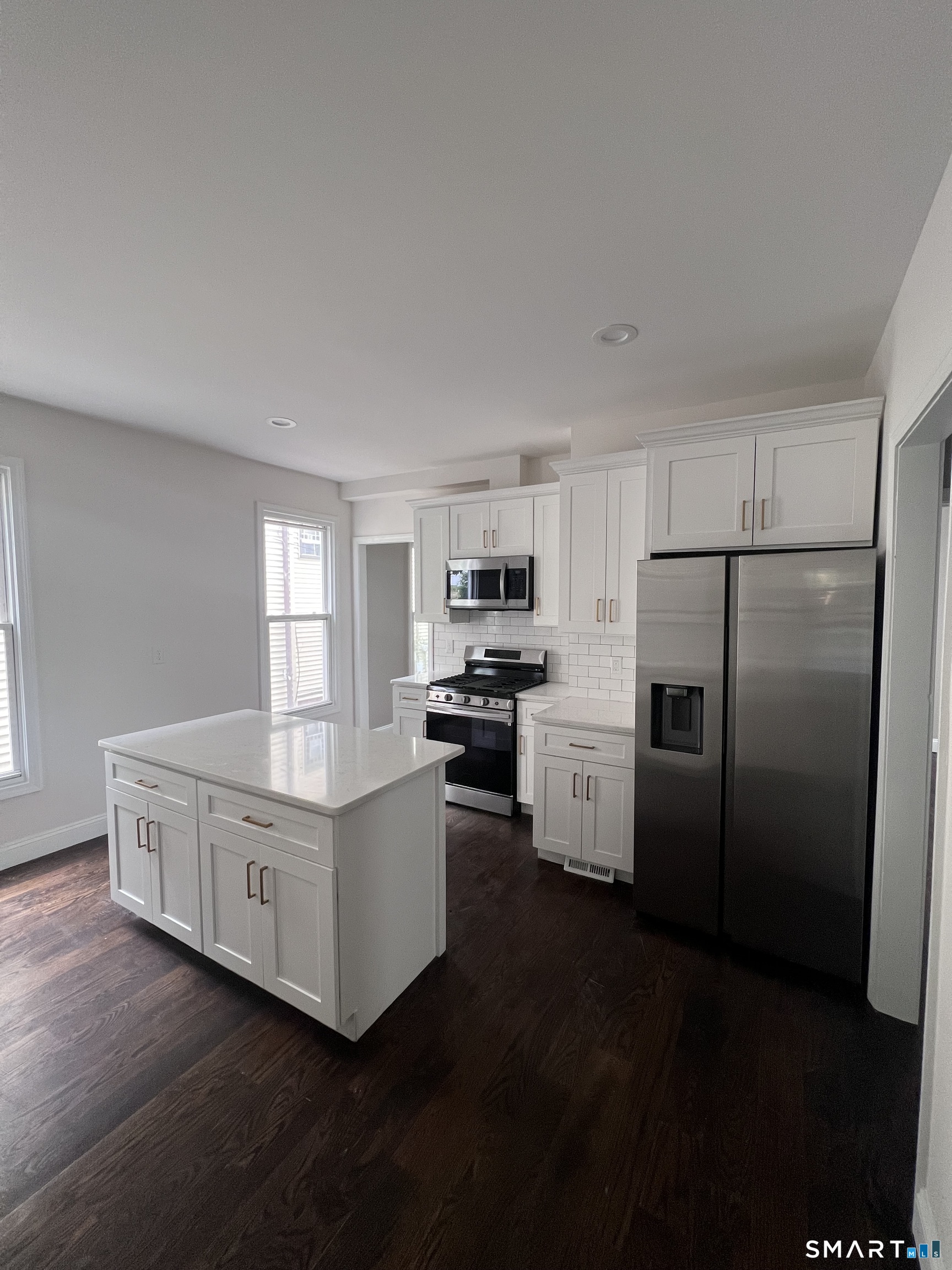 52 Admiral Street New Haven CT 06511