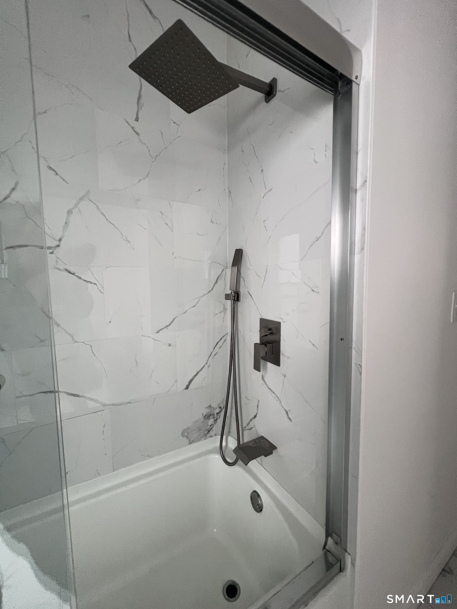 52 Admiral Street New Haven CT 06511