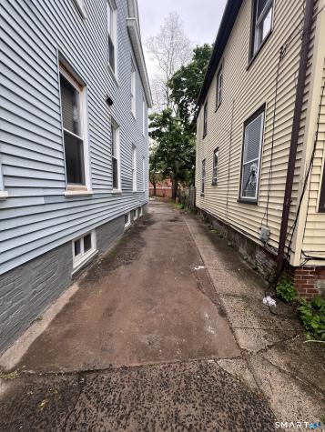 52 Admiral Street New Haven CT 06511