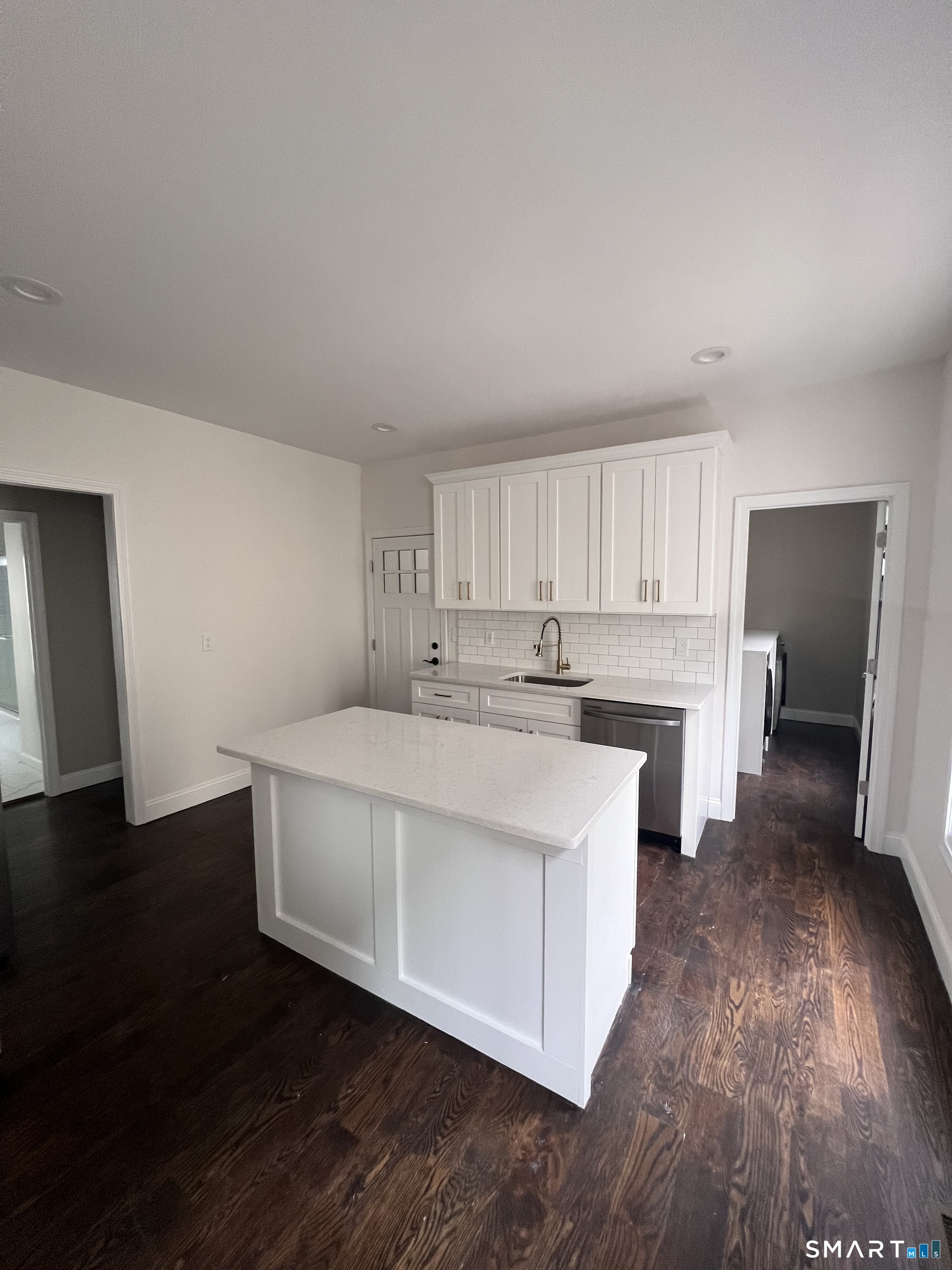 52 Admiral Street New Haven CT 06511