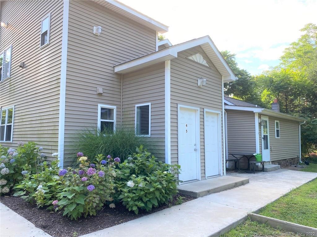 53 Twin Lakes Road North Branford CT 06471