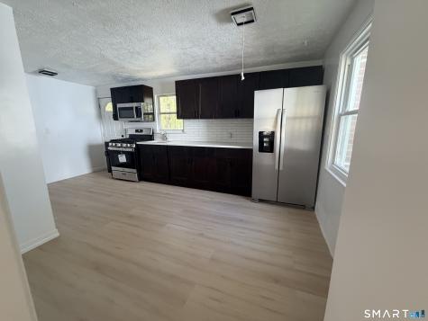 38-38 Baltic Street Hartford CT 06112