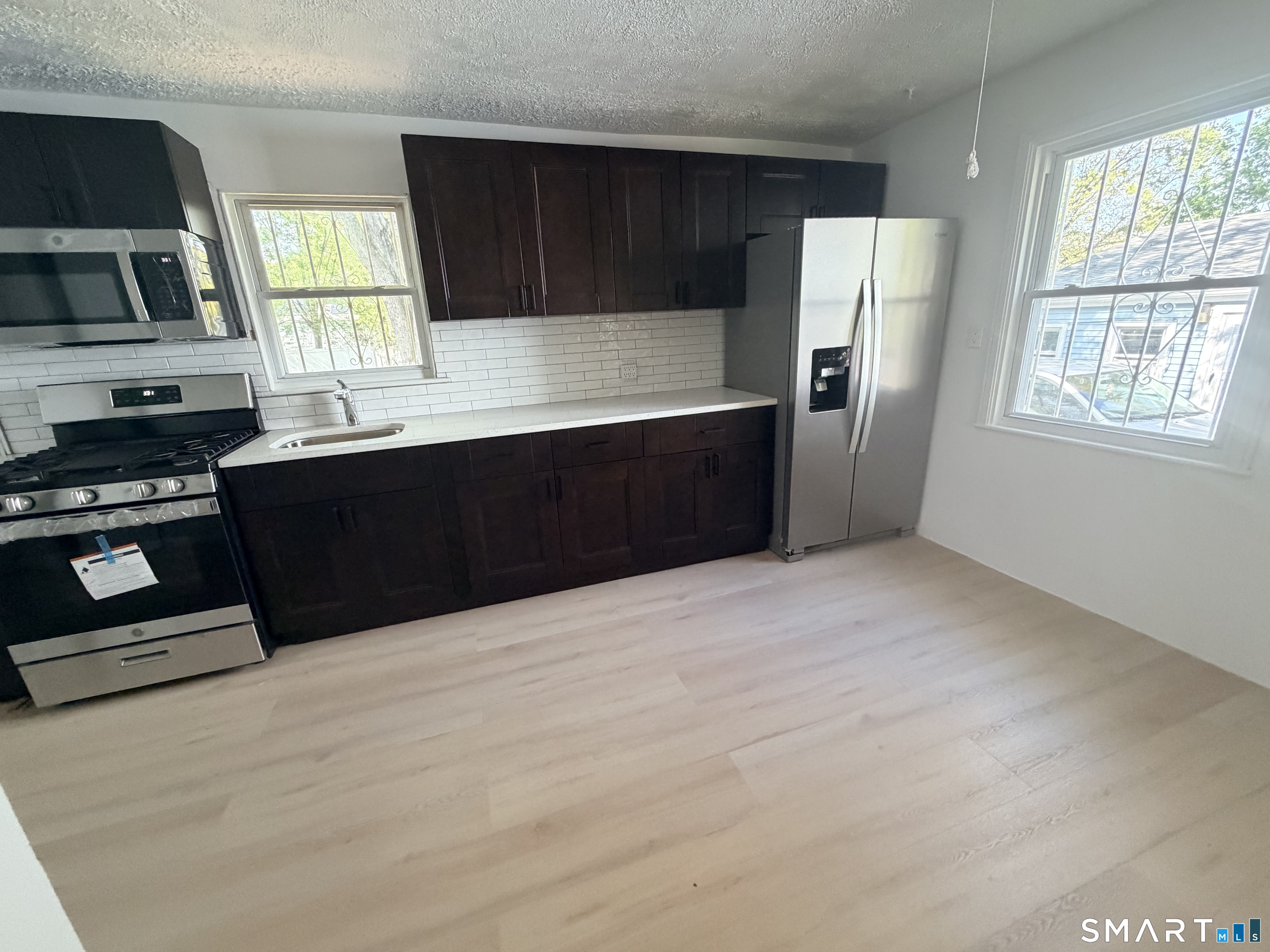 38-38 Baltic Street Hartford CT 06112