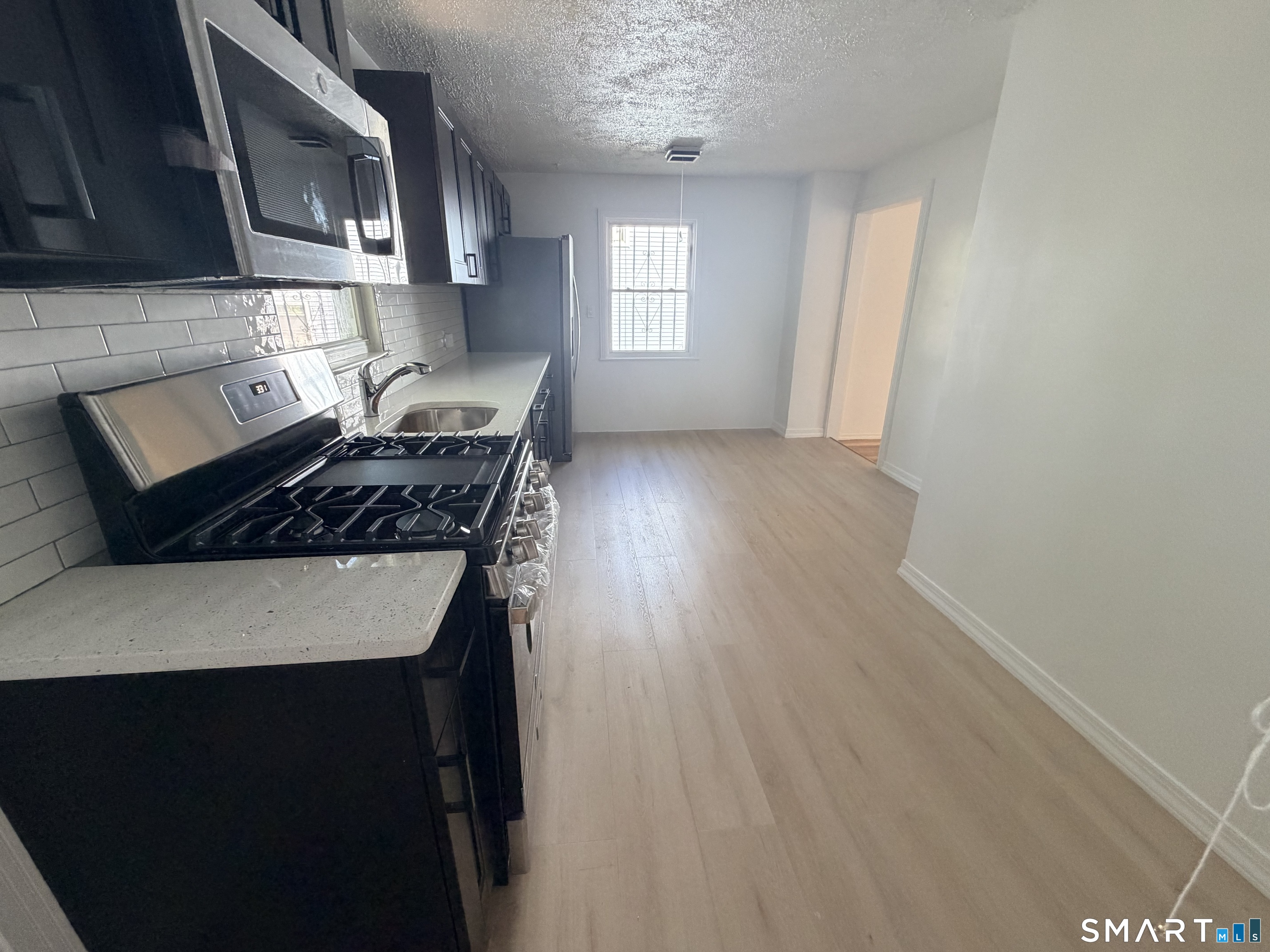 38-38 Baltic Street Hartford CT 06112