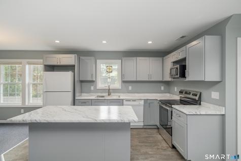 20 Philo Curtis Road Newtown CT 06482